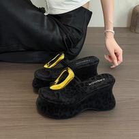 Fashion Casual Thick Soled Flip Flops for Women Summer New Fashion Metal Buckle Leopard Print Hollowed Out Beach Wedge Sandals Size34 39 34 juoda