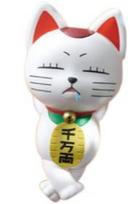 TV Anime Noodle Stopper Figure Turbo Grandma  Dandadan  (Maneki-neko) balta
