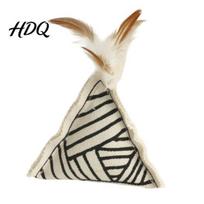 Natural Catnip Toy Canvas Pyramid Cat Toy Filled with Feathers Stuffed Bell