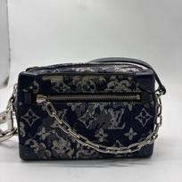 [Pre-Owned] Soft Trunk Monogram Gradient Tie-Dye Coated Canvas Chain Bag Mini Crossbody Shoulder Bag - Very Good #KZG014 ONE SIZE