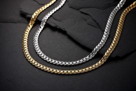 Herringbone Pelle Valentino Natural Diamond Magnetic Necklace Size (Gold, M) auksas