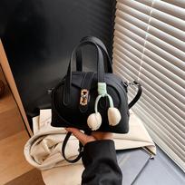 Small bag women's 2025 new summer versatile messenger bag fashion popular pillow small bag juoda