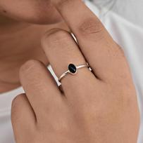 Black Onyx Oval Cut Statement Ring, 925 Sterling Silver, Minimalist Handmade Ring for Women 4 sidabras