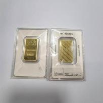 Paauksuotas strypas, nemagnetinis varinis strypas su skirtingais serijos numeriais. Metaliniai amatai namų dekoravimui ir kolekcionavimui One Size white