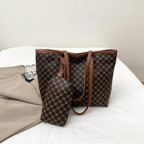 Large-capacity bag women's commuter personalized tote bag new beautiful niche trend shoulder bag textured women's bag