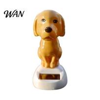 Solar Swing Toy Dog Car Dashboard Toy, Yellow Puppy Nodding Figure, Auto Dancing for Office Desk, Powered Cute Animal Decor Kids Desktop Gadget geltona