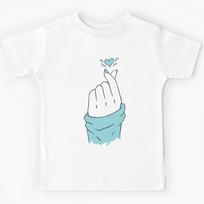 K-Pop Hand Heart Love Gesture Classic T-Shirt| Kpop T-Shirt Kids T-Shirt 100