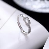Banyan Tree S925 Silver Mobius Knotted Ring: Women's Simple Fashion, Personalized Design, New Trend RS993, Adjustable opening sidabras