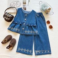 Girls' Soft Denim Vest & Wide-Leg Pants Set with Floral Embroidery - Summer Style Two-Piece Outfit 130 cm gray
