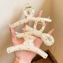 3pcs fashion polka dot hair grab clip women's back of head pan hairpin large shark clip temperament hairpin headpiece Size fits all