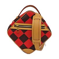[Pre-Owned] Chess Removable Adjustable Shoulder Strap Zipper Closure Coated Canvas Messenger Bag - Excellent #W7R04D ONE SIZE