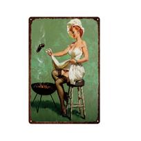 Geležies Tapyba Elegantiška Pin-Up Mergina Retro Plakatai Skardos Ženklas Metalo Ženklas Dekoras Sienai Moters Portretas Baras Pub Klubas Vyriškas Urvas Paveikslai 20x30cm（7.8x11.8inch）