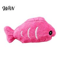Skin-friendly Cat Toy Plush Fish with Catnip Soft Chew Crinkle Fabric Stuffed for Cats Indoor Kittens Teething Hunting Instinct Colorful Toys rožinė raudona spalva