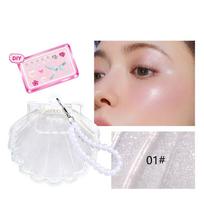 Shell-Shaped Pearlescent Highlighter – Fine Shimmer Face Powder One Size