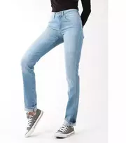Wrangler Caitlin Mėlyna Baloo džinsai W24CH145X
