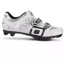CRONO MTB TRACK nauji bateliai balti 42 nailonas