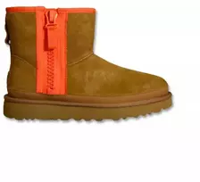Moteriški UGG Classic Mini Zipper Tape Logo Kaštoniniai Sniego Batai - 1144034-CHE