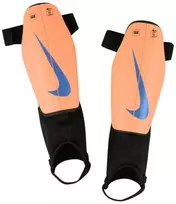 Vaikiškos futbolo blauzdų apsaugos Nike Charge, oranžinės, DX4610 852