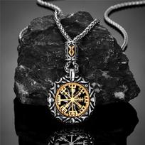 Retro Men's Norse Rune Compass Necklace with Hollow Sun Pendant Stainless Steel Vegvisir Viking Amulet