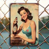 Senovinis Pin-Up šviesios odos merginos metalinis skardos ženklas Retro meno sienų dekoras Rustic žalia suknelė su raudona širdies detale Puikiai tinka barui 20x30cm（7.8x11.8inch）