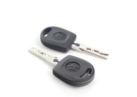 VAG Cilindras su rakta ir korpusu Volkswagen Golf Seat Arosa Originalus 1J6827297G