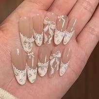 Sweet wind wearing nail short almond nail art piece French ribbon bow fake nail