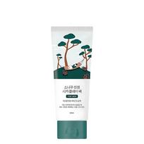 For Men Pine Calming Cica Clay Pack white