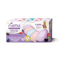 Fiama Drėkinantys Muilo Gabalėliai Šventinis Rinkinys, Japonijos Hokkaido Pienas ir Uogos, Muilo Rinkinys iš 5 Vnt. (625 g), Neliūpianti sudrėkinta oda, 1/3 odos drėgmės