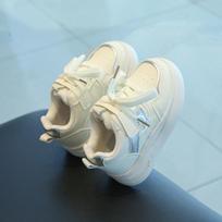 Kids Leather Sneakers Velcro White Shoes Boys Girls Lightweight Casual School Shoes Spring Autumn Toddler Trainers 14cm inner length in size 22 sidabras