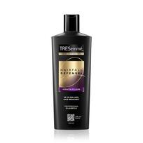 Tresemme Šampūnas nuo plaukų slinkimo|| Stipriems plaukams|| Su keratinu|| Apsaugo nuo lūžinėjimo sukeltų plaukų slinkimo|| 340 ml black