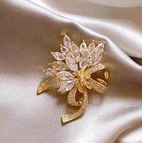 Crystal Bouquet Brooch for Women Inlaid Rhinestone Flowers Plants Lapel PinsClothing Accessories Jewelry