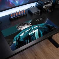 Cristiano Ronaldo emblemos pelės kilimėlis, prailgintas neslystantis guminis stalo kilimėlis žaidimams, biurui, nešiojamam kompiuteriui, gerbėjo dovana 30cmx60cm（11.8x23.6inch）
