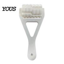 Portable Body Massager 3D Printed Handheld Massage Roller, Manual Therapy Tool with Multi-Knob Burr-free Roller Textured for Thigh, Leg, Arm, balta