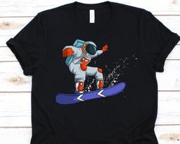 Snowboarding Astronaut Shirt, Snowboarder Gift, Snowboard Design, Winter Activity, Ski-Board Shirt, Snowboarding Lovers, Astronaut Graphic XL