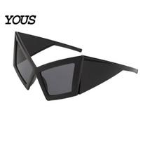 Statement Sunglasses for Men Futuristic Geometric Sunglasses, Edgy Triangle Frame Shades, Trendy UV Design Protection Sun Glasses Women Street Holiday