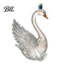 Collectible Barware Gift Goose Shaped Whiskey Decanter, 3D Animal Glass Bottle with Stopper, Display Novelty Wine Dispenser for Home Bar, Lovers B