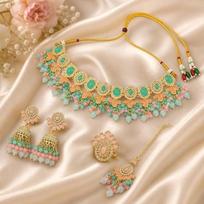 Women's Gold-Tone Kundan Pearl Choker Jewellery Set | Necklace, Jhumka Earrings, Maang Tikka & Ring Set Onesize