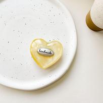 Colorful Heart Magnetic Phone Holder: Luxurious Airbag Design for Easy Viewing