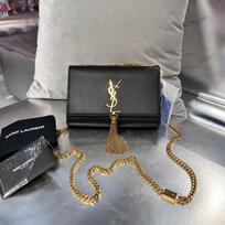 [Pre-Owned] Ysl Kate Gold Logo Chain Smooth Leather Tassel Shoulder Bag - Very Good #IL4W7F ONE SIZE