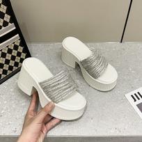 European Station 2025 summer new product slope heel thick bottom heightened feminine rhinestone surface one-word slippers wear cool slippers 33