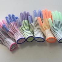 Didelio elastingumo dryžuotos nailoninės darbo pirštinės su neslystančia danga 1 pair