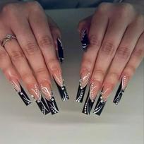 Black Press on Nails Long Coffin Glossy Full Cover Acrylic Long Square False Nails with Designs Artificial Fake Nails Glue Stick on Nails for Women