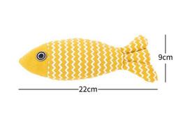 Catnip Squeaky Chew Toy for Indoor Cats Cute Fish Pillow Linen Eco-Friendly Anxiety Relief
