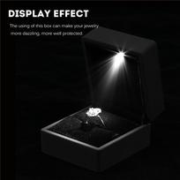 Madinga LED apšviesta žiedų laikymo dėžutė Papuošalų vitrina Dovana Juoda juoda