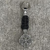 Nostalgia Norse Viking Irish Knot Cross Shield Druid Amulet Trinity Runes Beads Keychain Paracord Accessories 12 cm