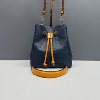 [Pre-Owned] NeoNoe BB Water Wave Leather Bucket Bag Shoulder Bag Crossbody Bag Tote Bag Mini - Very Good #13P296C ONE SIZE