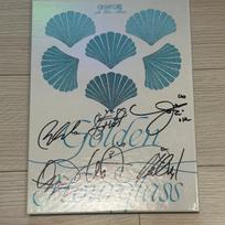 OH MY GIRL Golden Hourglass Autographed Album