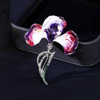 Emalio Violetinės Orchidėjos Gėlės Sagės Cirkonio Elegantiški Augalai Sagė Moteriškiems Drabužiams Kuprinės Smeigtukai Papuošalų Aksesuaras Dovana onesize white