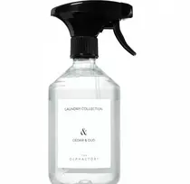The Olphactory „Olphactory“ kedro ir agarmedžio kvapo drabužių gaiviklis, 500 ml