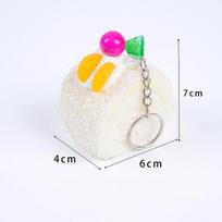 Simulation Triangle Cake Keychains Realistic Fresh Fruit Toppings Lightweight Bag Pendant for Travel Accessory Holiday Gifts A6